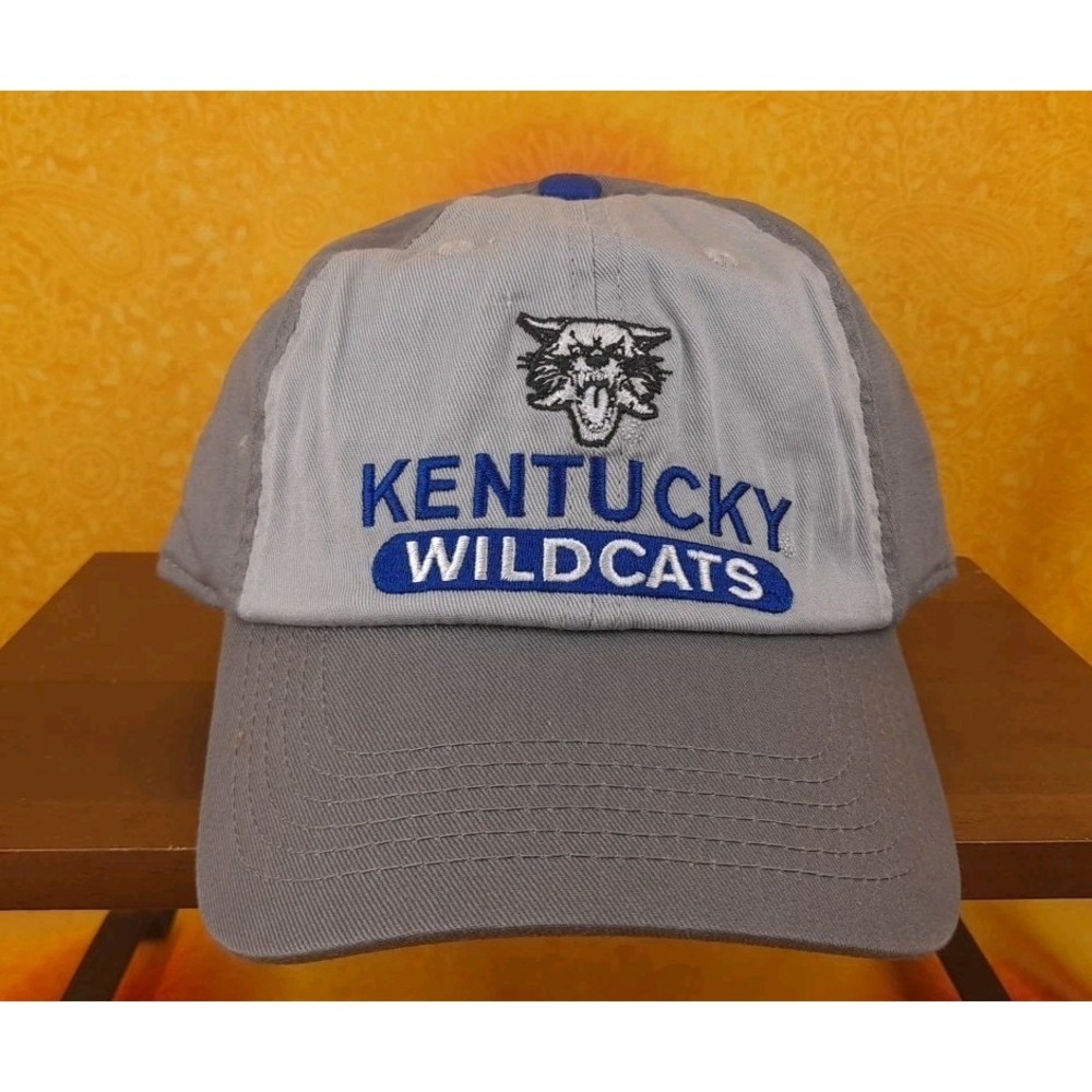 University Of Kentucky Wildcats UK‎ Hat Cap Strapback OSFM NCAA Captivating